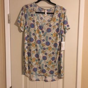 Lularoe floral Classic shirt - Large